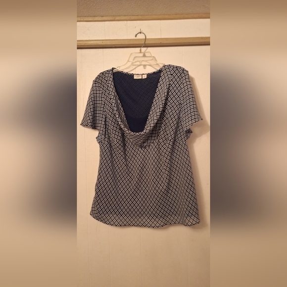 Cato Tops - Cato Navy Blue Blouse SZ 20W Business Casual Office EUC